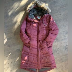 Burgundy Columbia Winter Jacket Women’s S w/ Faux Fur Hood Linning